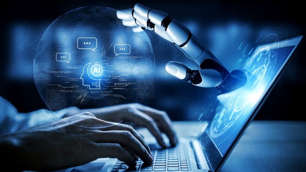 Nová zbraň hackerů z KLDR. Kimsuky si buduje vlastní arzenál umělé inteligence