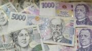 Minimální mzda vzroste o rekordních 2 500 Kč. Od ledna 2027 bude činit 24 900 korun