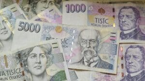 Rekordní růst minimální mzdy změní od ledna několik částek. Některé lidi potěší, jiné méně