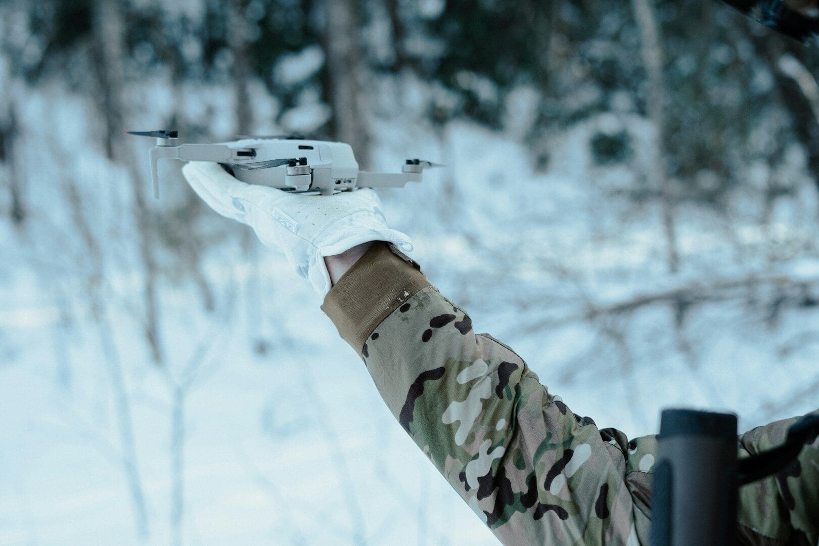 Pentagon objednal 4 000 dronů Kiwi. Jeden pilot jich dokáže řídit desítky najednou