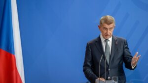 Ani rok a dost. Vláda už schválila seškrtání podpory v nezaměstnanosti