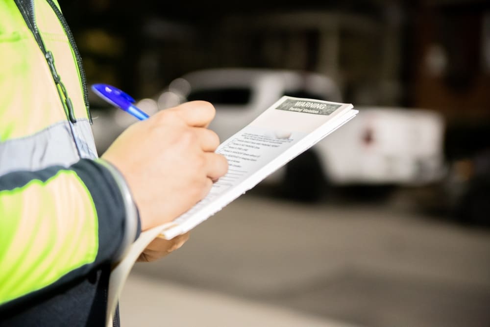 Řidiči, pozor na nové pravidlo ve Španělsku. Od 1. října vás chyba v koloně vyjde na 200 eur