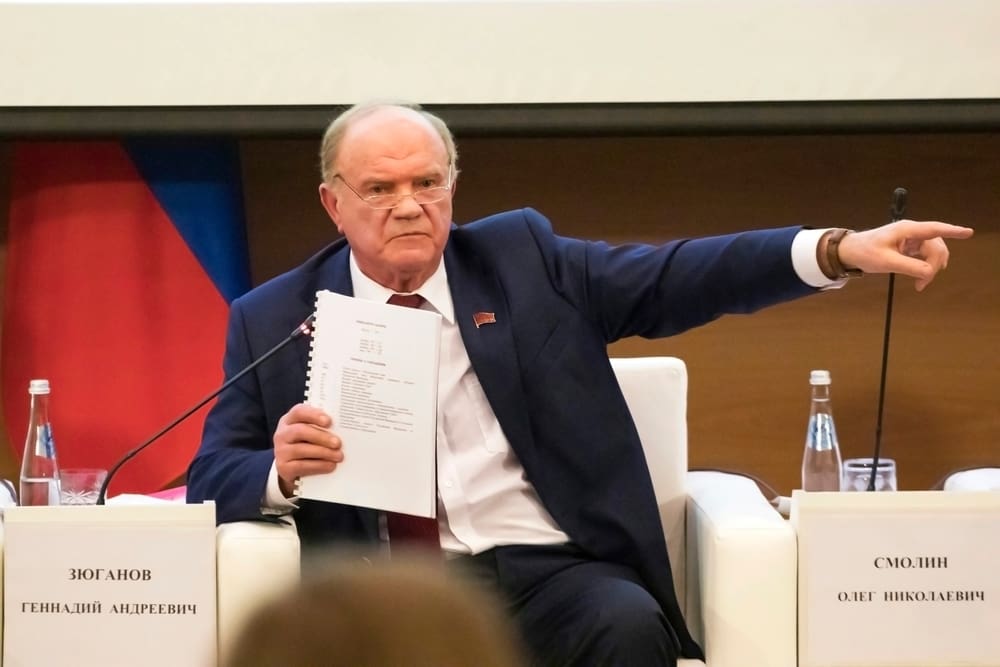 „Všichni prohrají.“ Zjuganov po volbách varoval Rusko před pokračováním vyčerpávající války