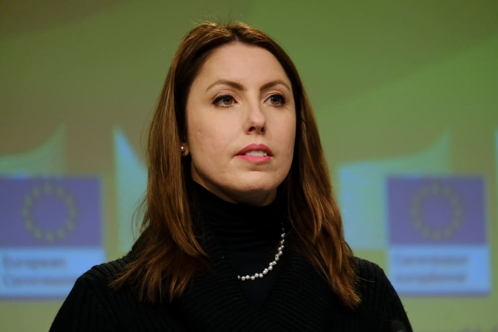 Svrhnout Putina můžete sami. EU vyslala Rusům mimořádně ostrý vzkaz