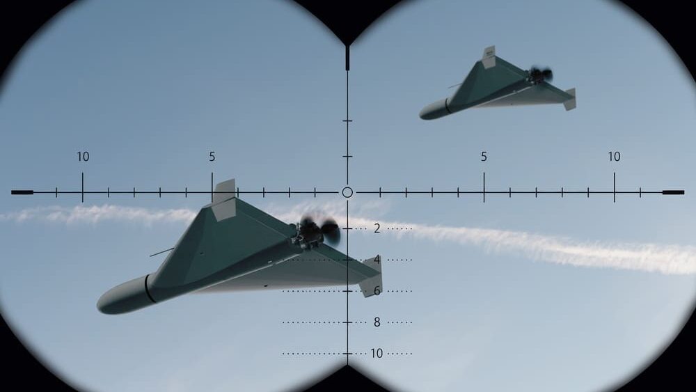 Čína rozjíždí výrobu lovce dronů. S pomocí AI má uhánět rychlostí 320 km/h