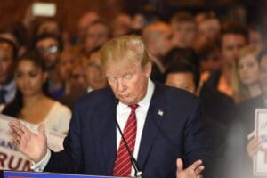 Trump měl Teheránu nabídnout výrazné ústupky. „Nic jsem jim nenabídl,“ zuří prezident