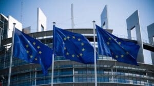 Káva, čokoláda i dřevo pod drobnohledem Bruselu. Od prosince začnou platit nová pravidla