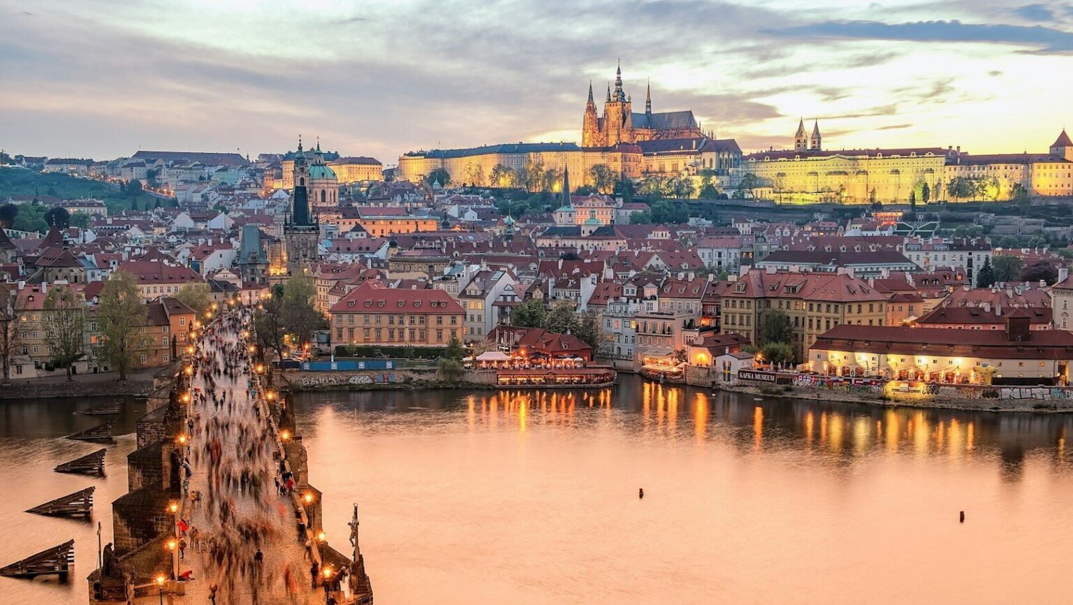 Praha získala prestižní titul UNESCO. Od roku 2029 bude světovým hlavním městem architektury