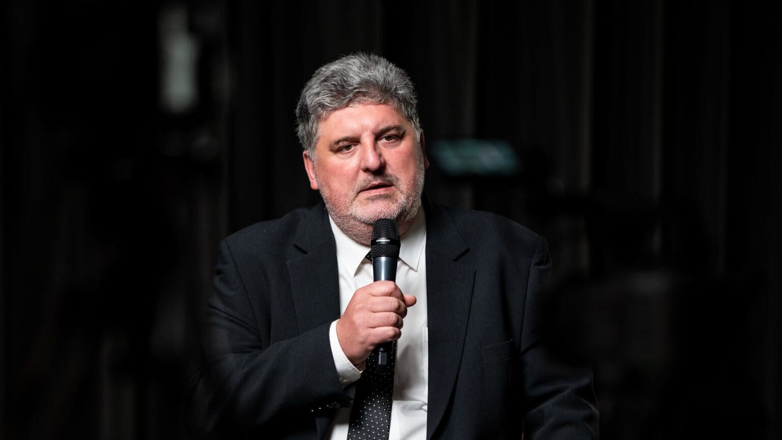 Prof. Dr. Ing. Miroslav Svítek, dr. h. c., v rozhovoru pro Techzprávy: Města budou předvídat kolony i krizové situace. Poslední slovo ale musí mít člověk