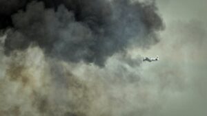 Ruskou Voroněží otřásly výbuchy, ve městě vypukly požáry. Dron měl zasáhnout 25patrové obchodní centrum