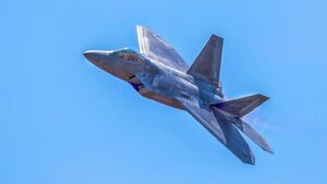 České stíhačky už slovenské nebe chránit nebudou. Bratislava překvapila předčasným nasazením F-16