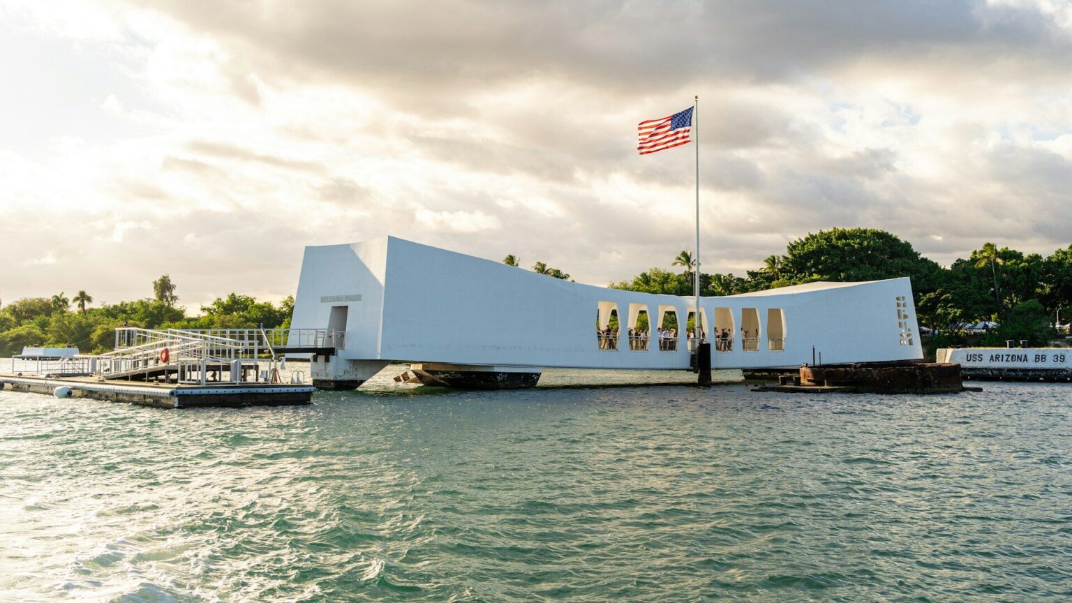85 let po tragédii v Pearl Harboru se vrací USS Arizona. Nová jaderná ponorka ponese 40 střel