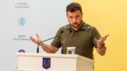 Zelenskyj se ostře ohradil proti Trumpovi. Pokud chce volby, musí Putin zastavit válku na 60 dní