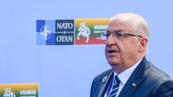Turecku došla trpělivost. Rusku i Ukrajině pohrozilo právními kroky kvůli útokům na lodě