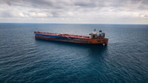 Trumpova dohoda s Putinem má první zásilku. Ruský tanker s naftou podle médií zamířil do New Yorku